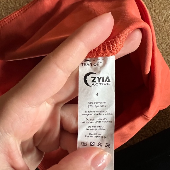 Zyia Tangerine Cream Light n Tight legging - Picture 3 of 3